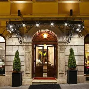 Otel Ottocento, Roma