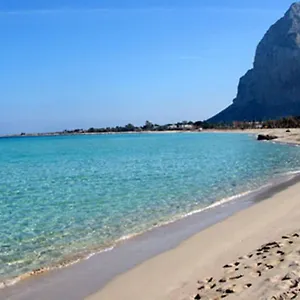 https://casa-vacanze-solmar.sicilyhotelsitaly.net