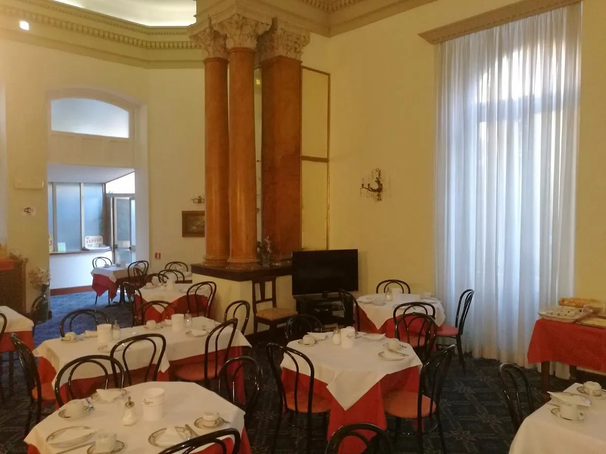***  Hotel Villa Delle Rose Rome Italy